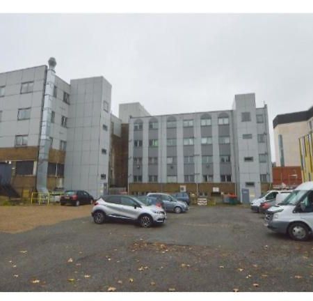 Spacious Modern Flat In Luton Town Centre 外观 照片